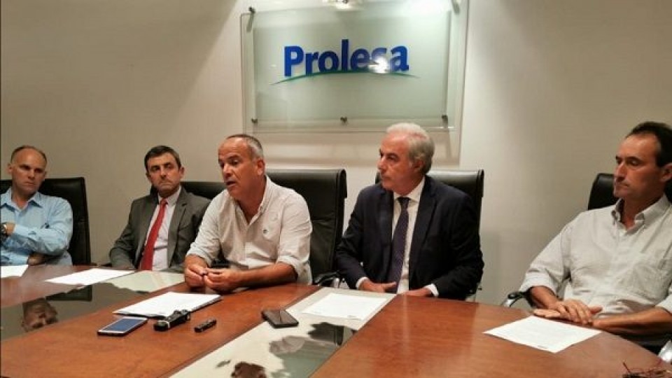 Conaprole y Prolesa distribuirán unos 20 millones de dólares por déficit hídrico —  Ganadería — Dinámica Rural | El Espectador 810