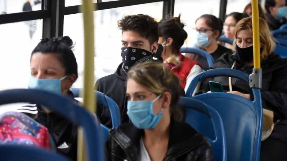 Transporte: “en este contexto” de pandemia “la ganancia de las empresas debe ser cero” —  Entrevistas — No Toquen Nada | El Espectador 810