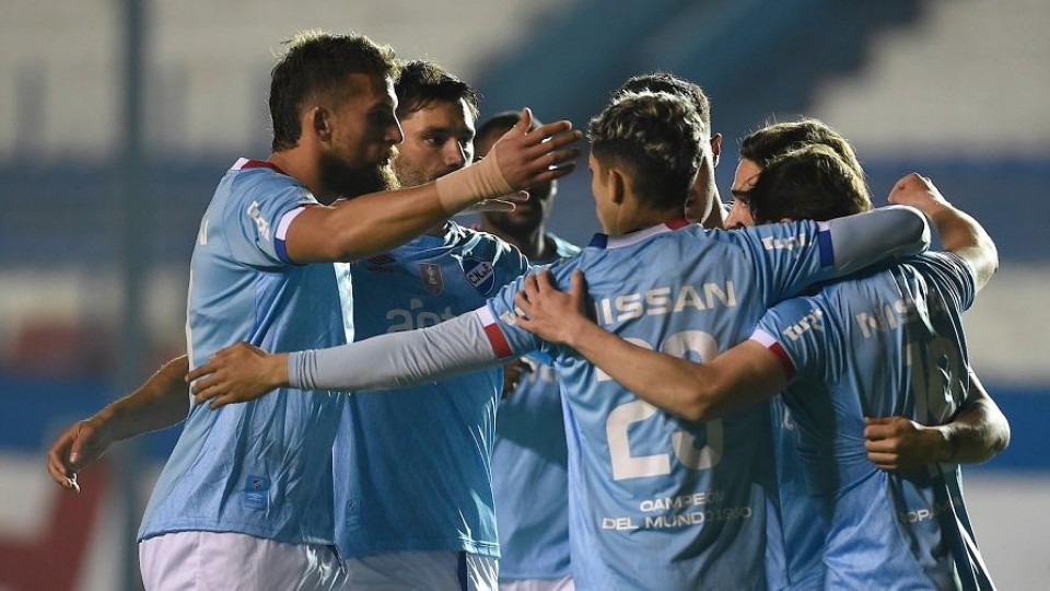 Nacional ganó y es el único líder del Apertura —  Deportes — Primera Mañana | El Espectador 810