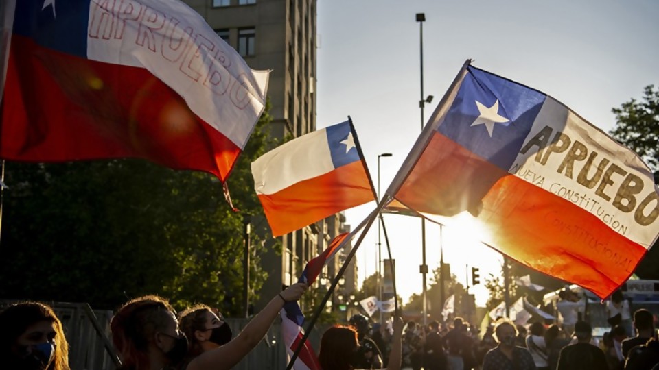 Chile vivió un terremoto político —  Claudio Fantini — Primera Mañana | El Espectador 810