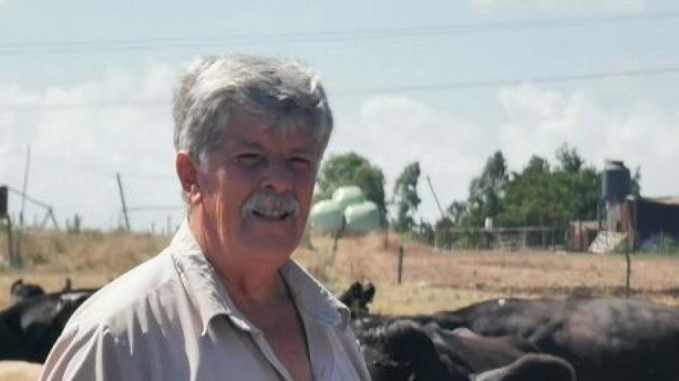 J. Zavala: ''Hoy el litro de leche debería estar en 0,35 centavos de dólar'' —  Lechería — Dinámica Rural | El Espectador 810