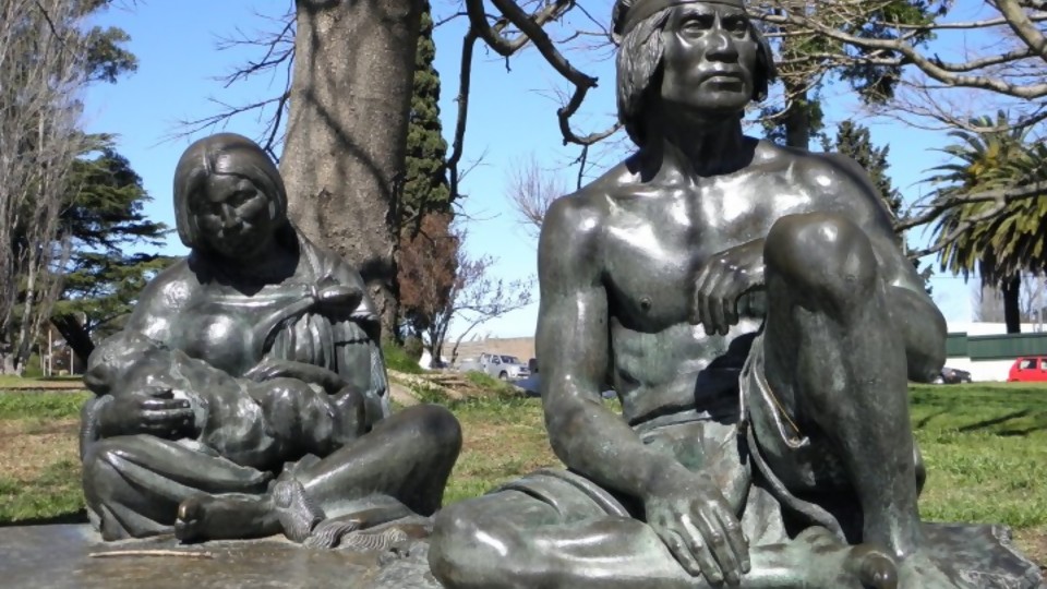 Cae el mito de una Montevideo europea, con la presencia de ancestría indígena — La Entrevista — Más Temprano Que Tarde | El Espectador 810